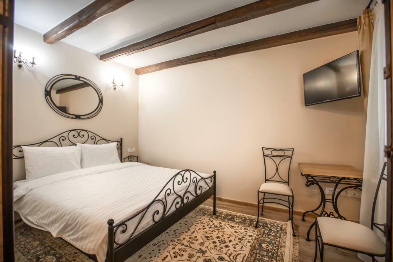 Casa Gotica